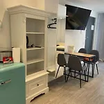 Beutelsbacherstr. 12 B *
