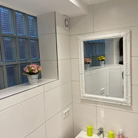 Beutelsbacherstr. 12 B Apartament Stuttgart