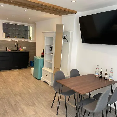 Beutelsbacherstr. 12 B * Estugarda