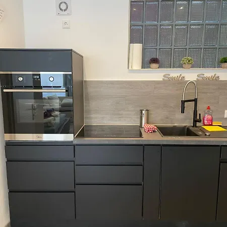 Apartament Beutelsbacherstr. 12 B Stuttgart